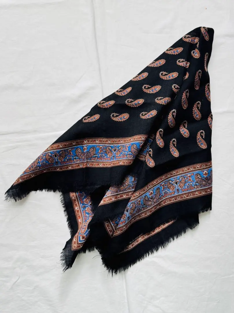 2026年最新】drake's バンダナの人気アイテム - メルカリ