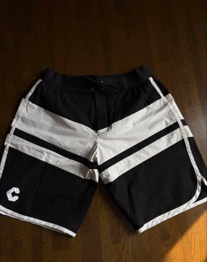 2026年最新】cronos サーフパンツの人気アイテム - メルカリ