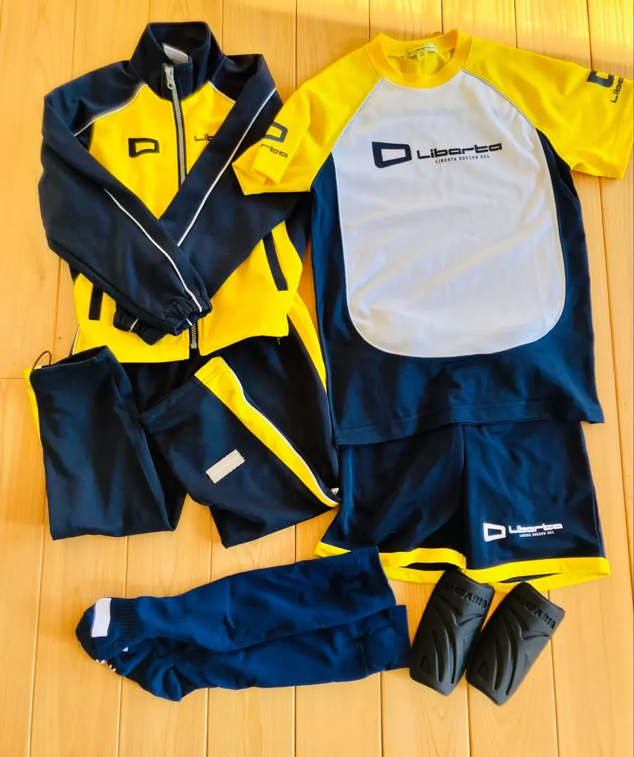 2026年最新】リベルタ レガースの人気アイテム - メルカリ