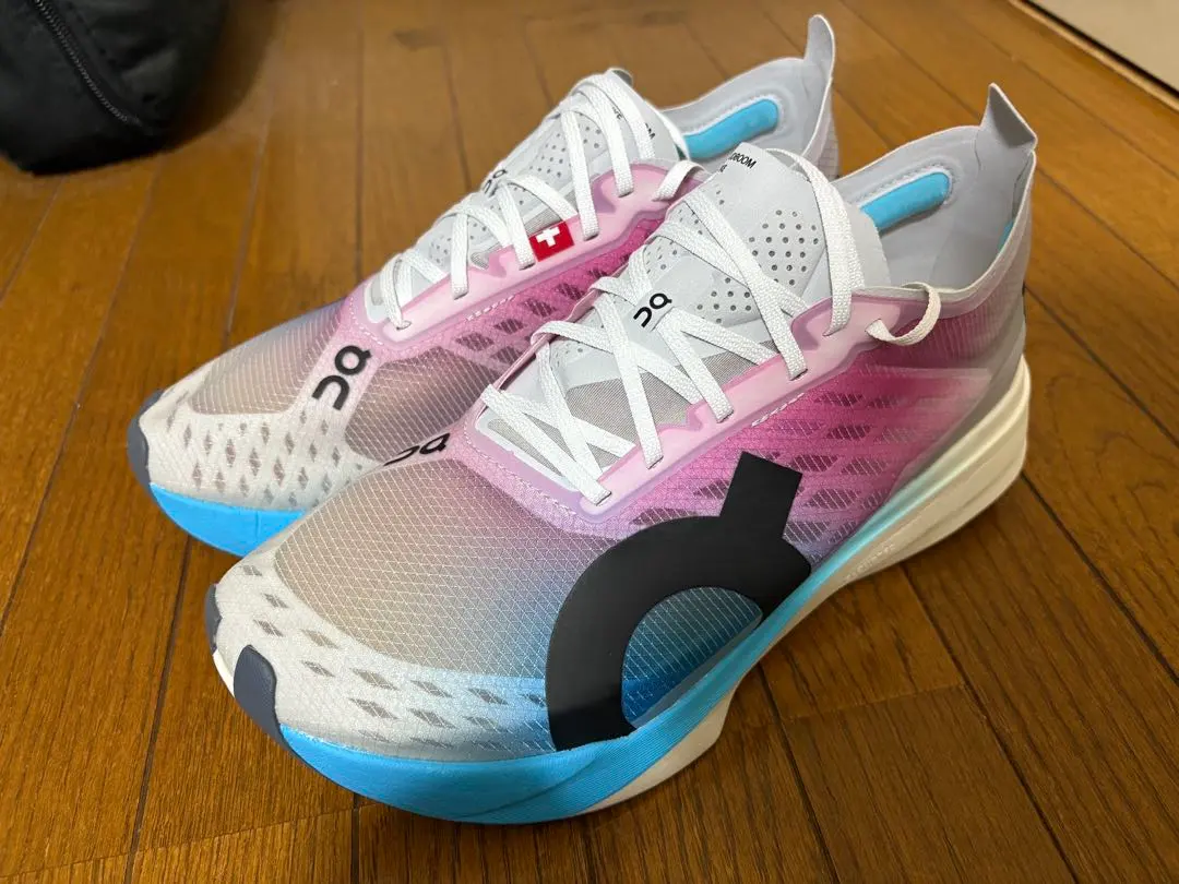2026年最新】ON Cloud strikeの人気アイテム - メルカリ