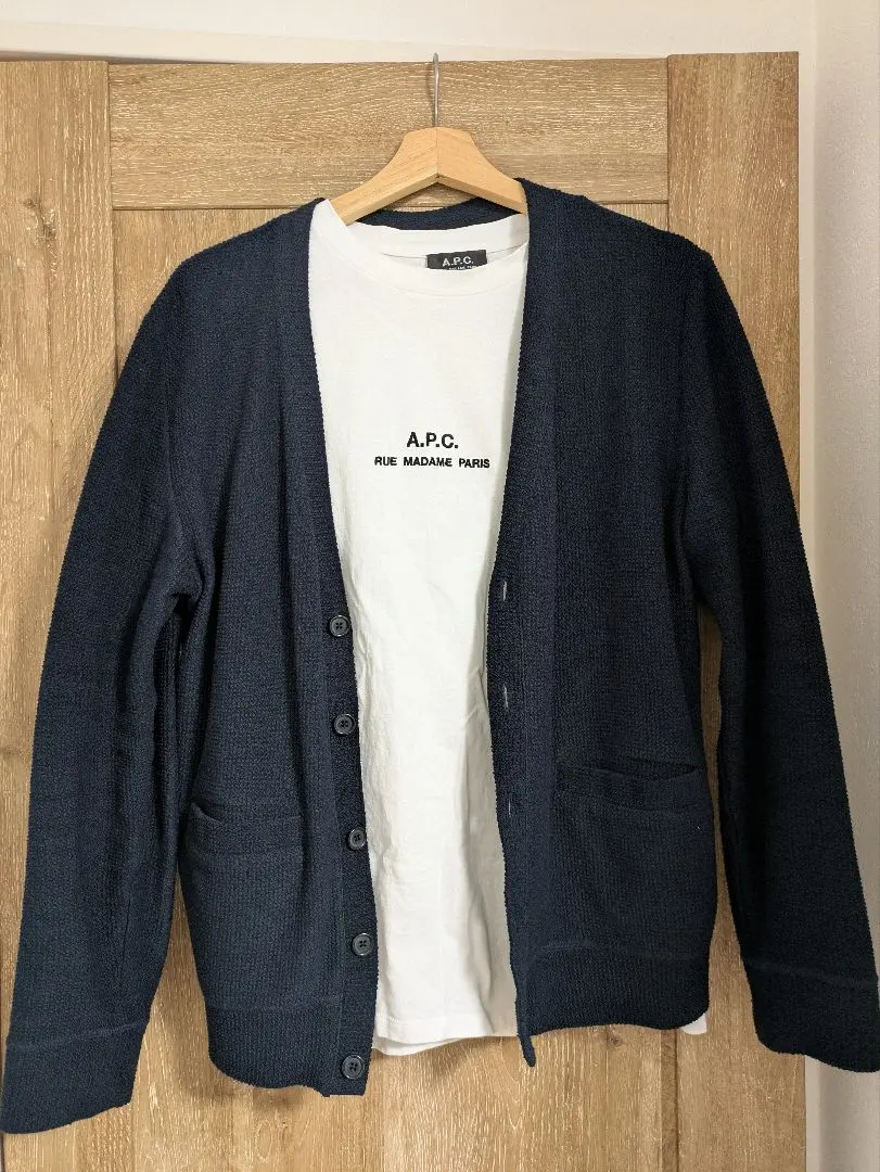 2026年最新】A.P.C. カーディガンの人気アイテム - メルカリ