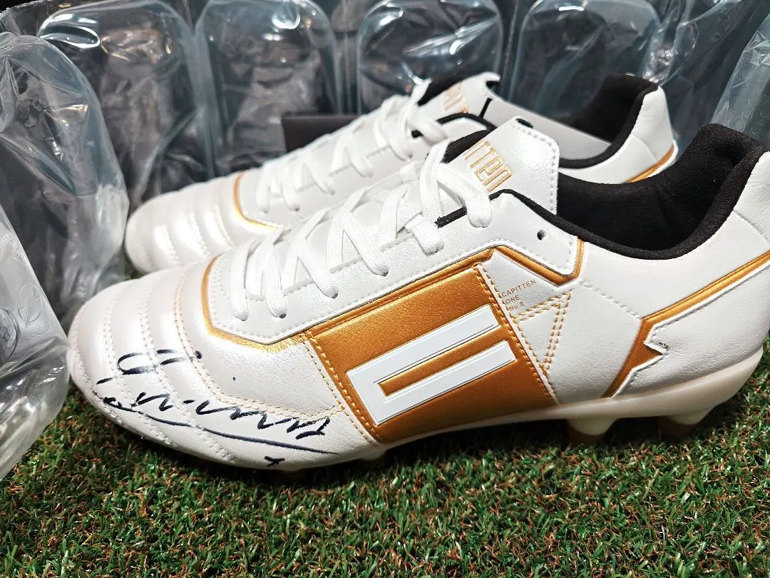 2026年最新】イニエ スパイクの人気アイテム - メルカリ