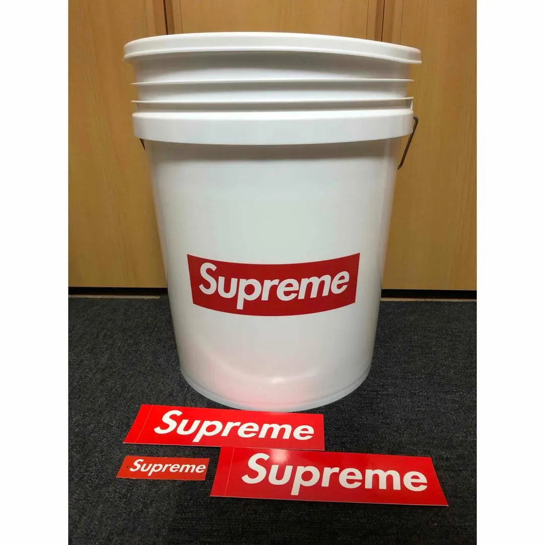 2026年最新】Supreme Leaktite 5-Gallon Bucketの人気アイテム - メルカリ