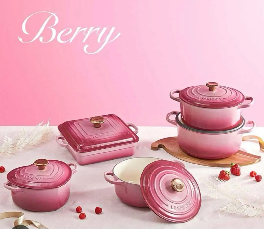 2026年最新】ルクルーゼベリーの人気アイテム - メルカリ