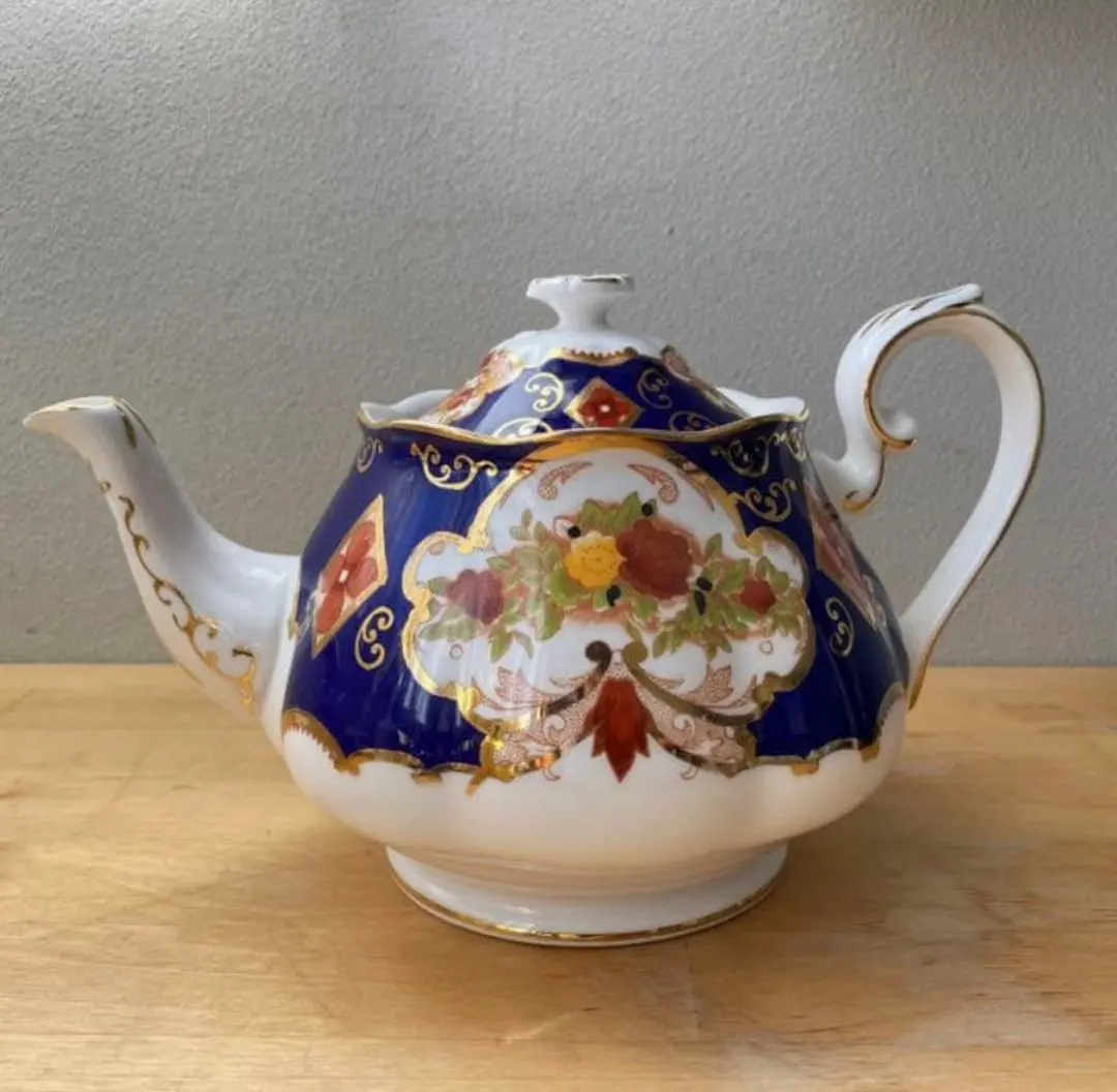 2026年最新】ロイヤルアルバート エアルームの人気アイテム - メルカリ