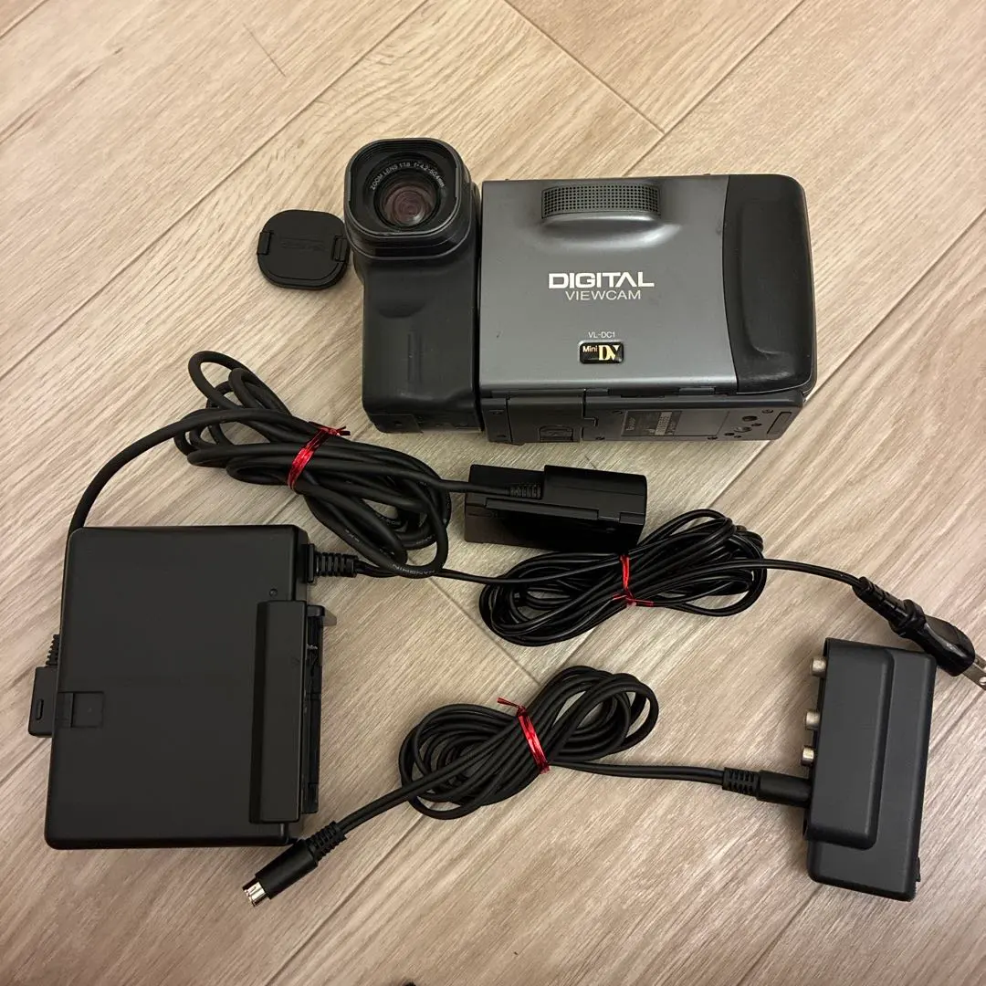 2026年最新】SHARP その他特徴：充電器付き ビデオカメラ本体の人気