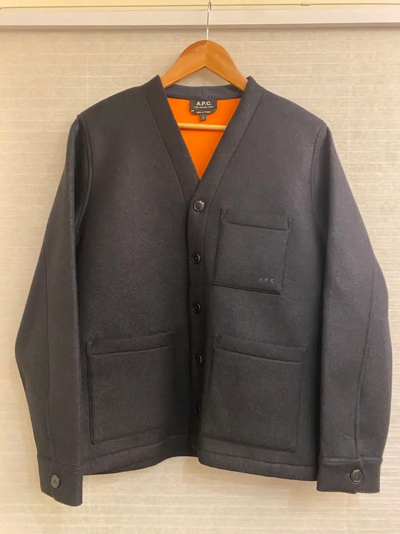 2026年最新】A.P.C. カーディガンの人気アイテム - メルカリ