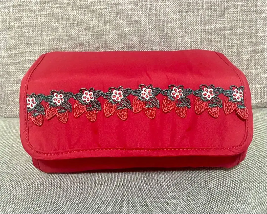 2026年最新】近沢レース ポーチ いちごの人気アイテム - メルカリ