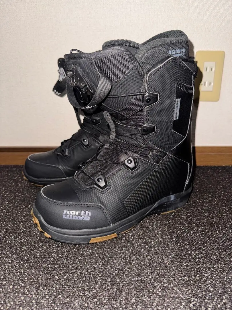 2026年最新】ノースウェーブ エッジの人気アイテム - メルカリ