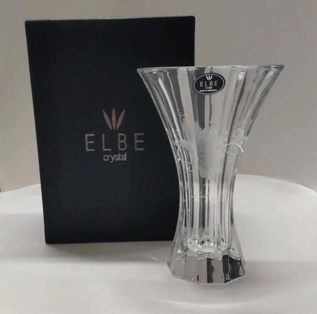 2026年最新】エルベクリスタル 花瓶の人気アイテム - メルカリ