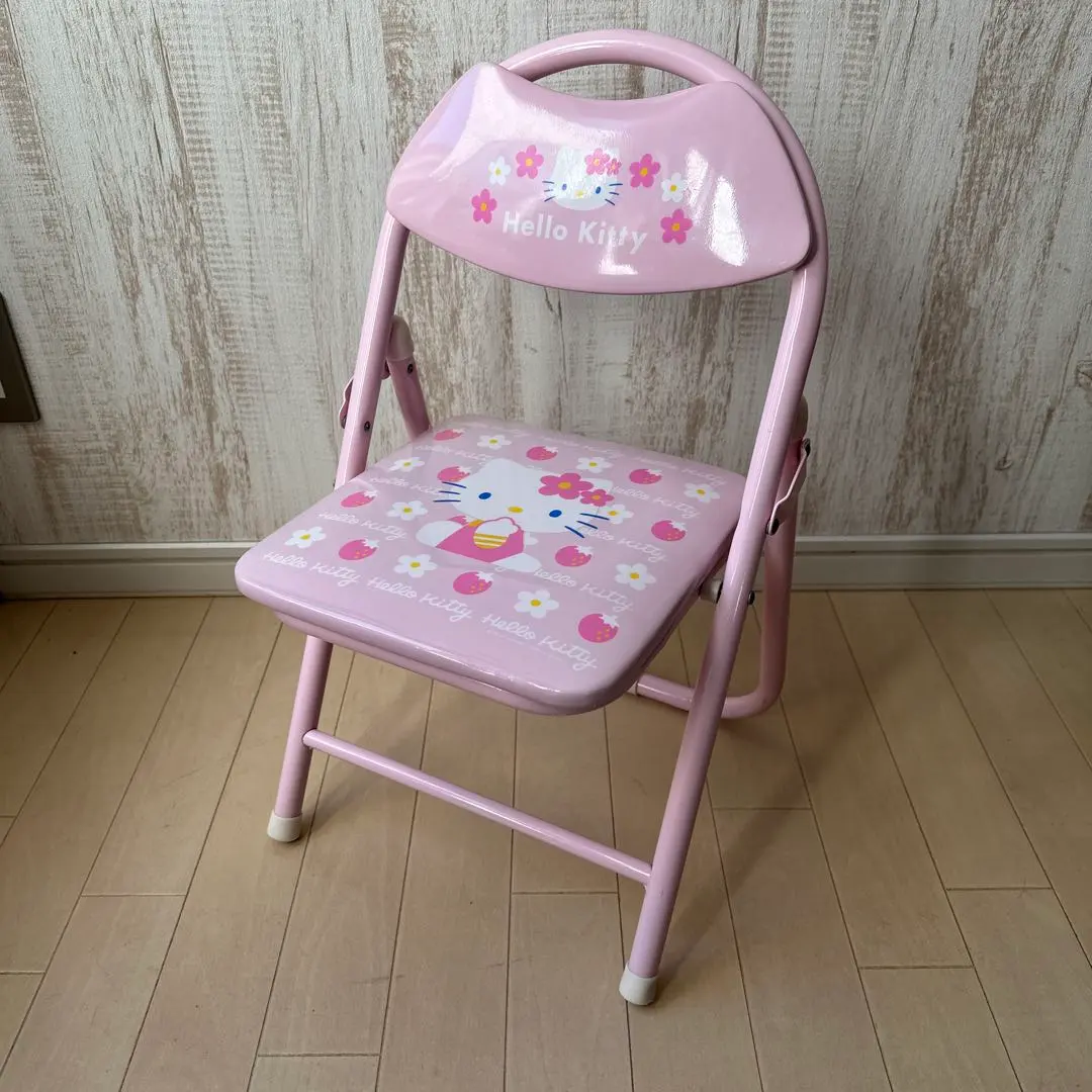2026年最新】キティちゃん折り畳み椅子の人気アイテム - メルカリ