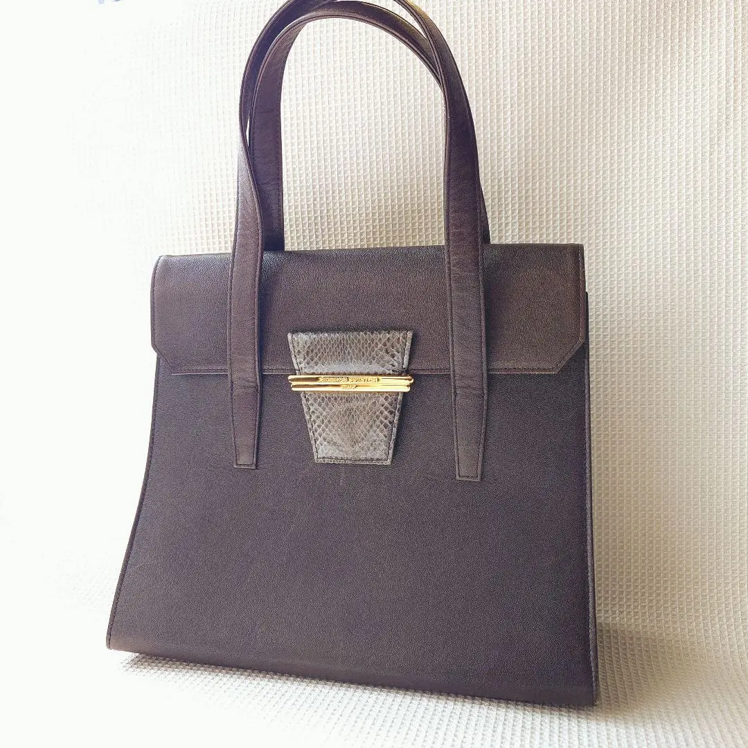 2026年最新】andrea pfisterの人気アイテム - メルカリ