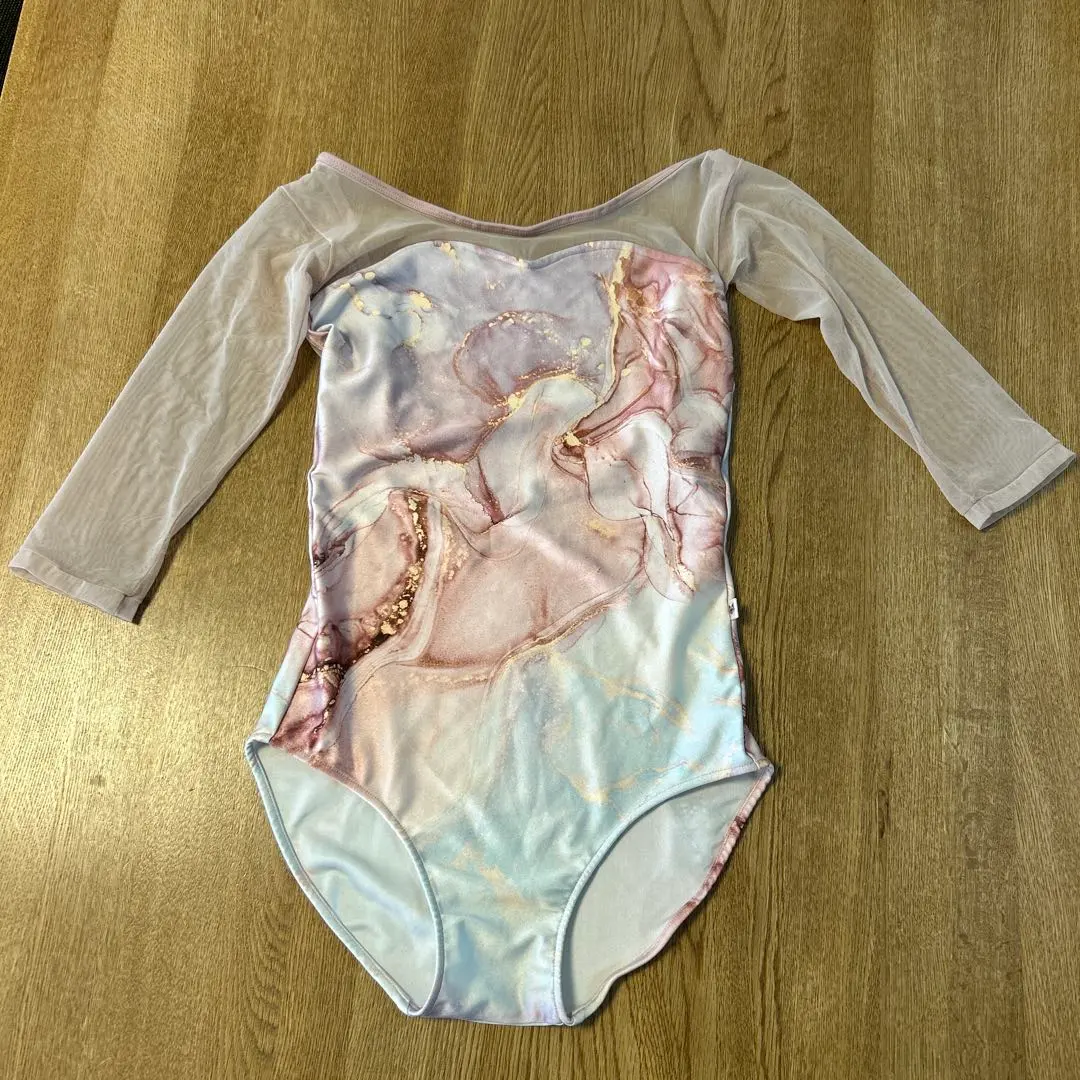 2026年最新】unoa ウノア レオタードの人気アイテム - メルカリ