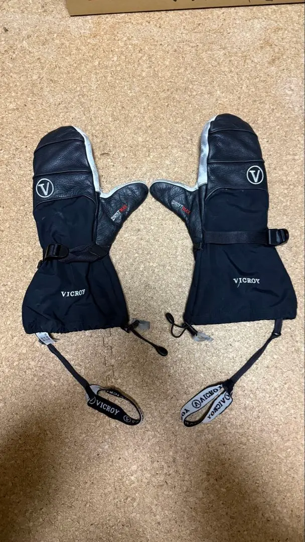 2026年最新】VICROY グローブの人気アイテム - メルカリ