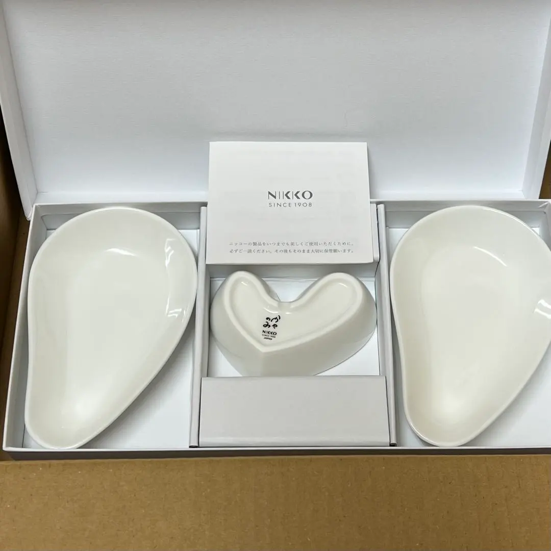 2026年最新】茅野愛衣 直筆の人気アイテム - メルカリ