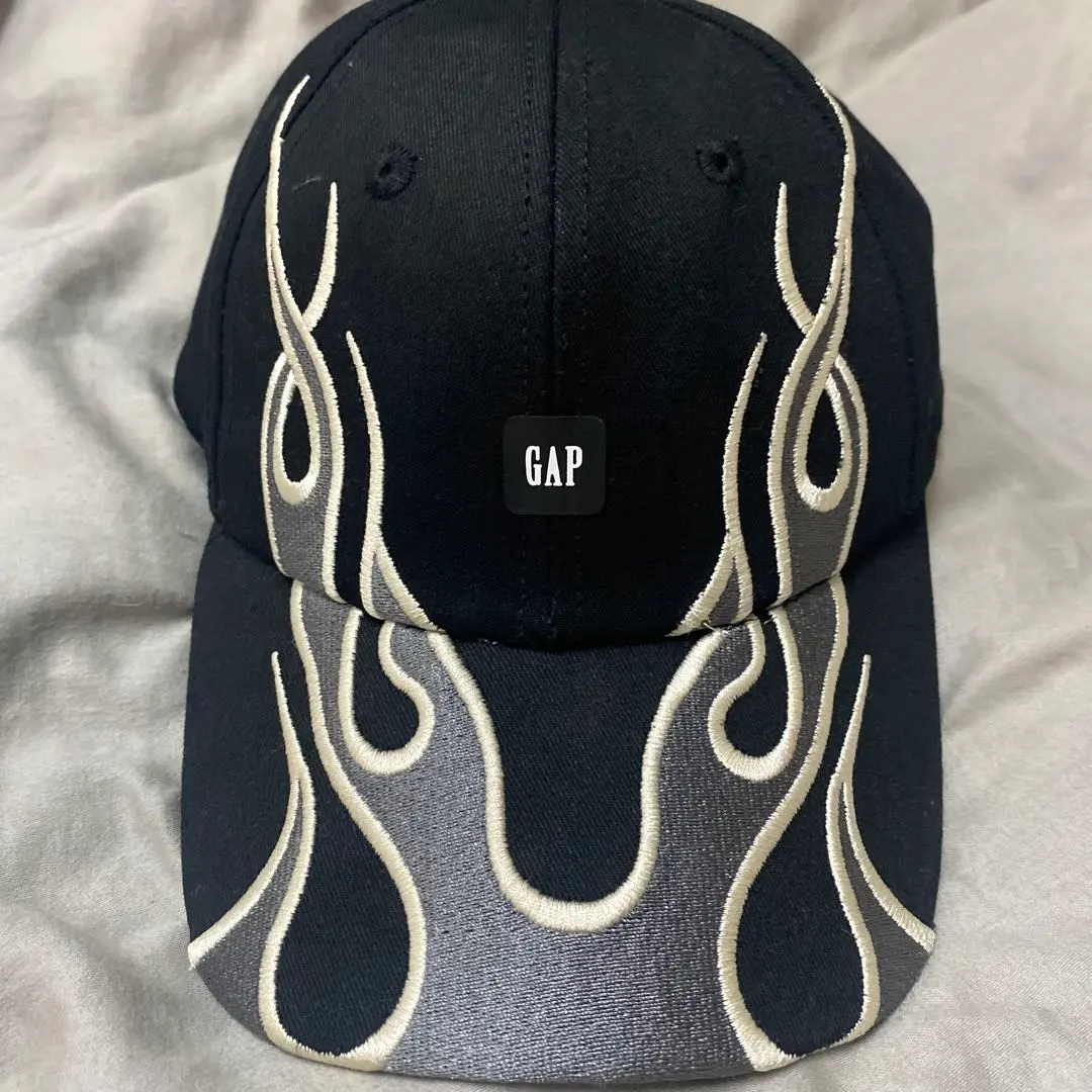 2026年最新】yeezy gap balenciaga flame capの人気アイテム - メルカリ