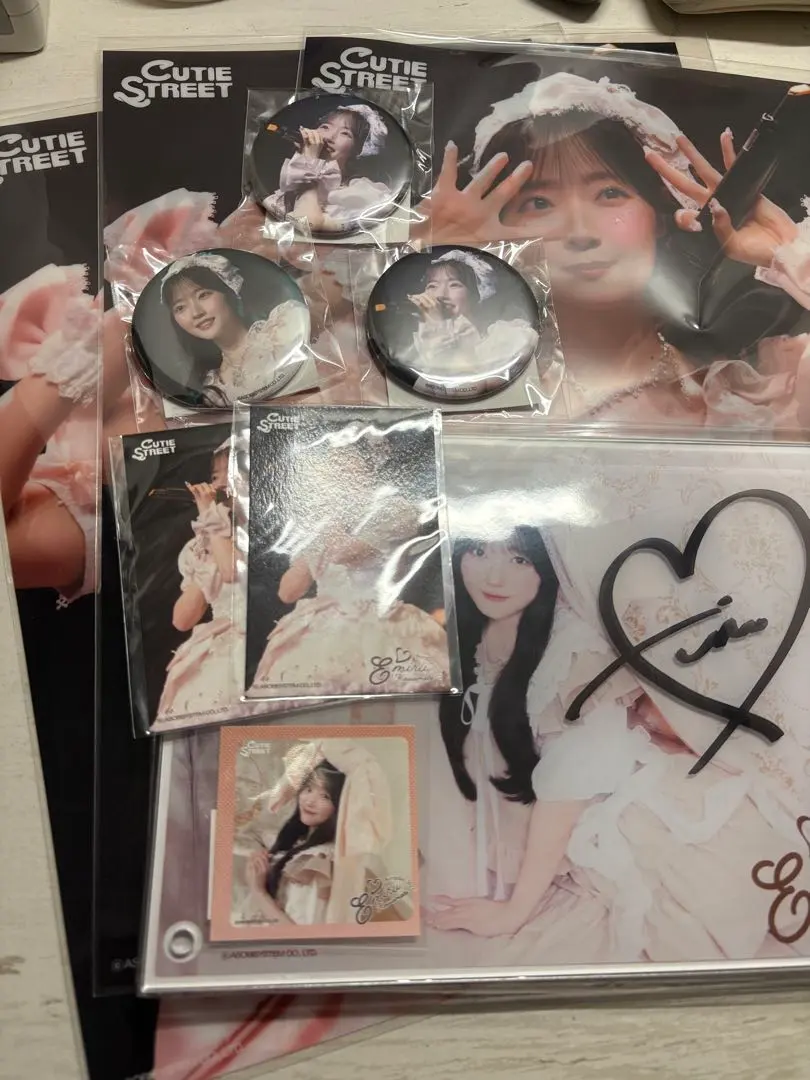 2026年最新】川本笑瑠 アクスタ 直筆サイン入りの人気アイテム - メルカリ