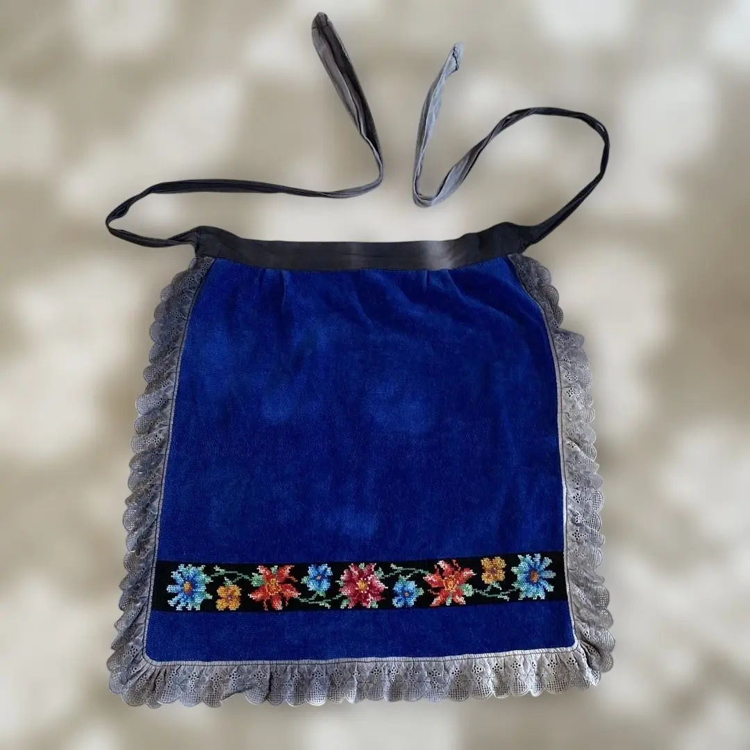 2026年最新】フォークダンス エプロンの人気アイテム - メルカリ