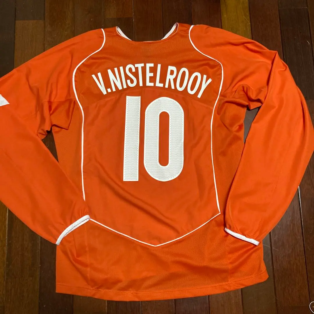 2026年最新】ファンニステルローイ ユニフォームの人気アイテム - メルカリ