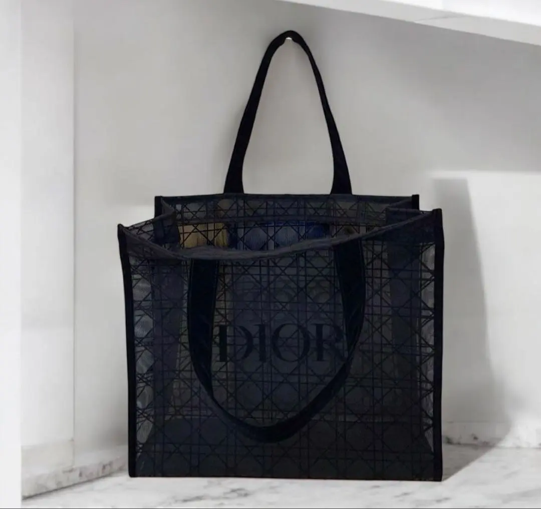 2026年最新】dior トートバッグ vipの人気アイテム - メルカリ