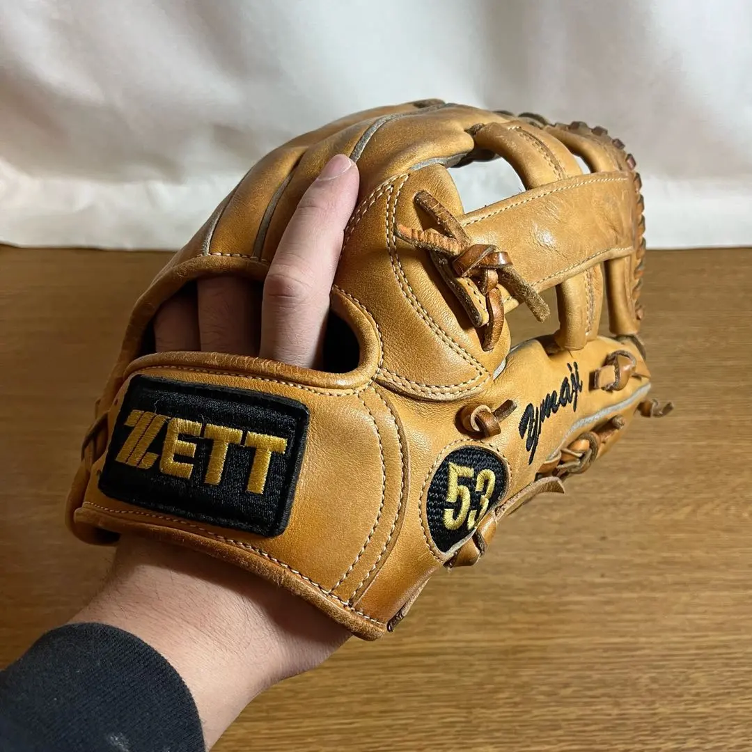 2026年最新】プロ野球選手実使用グローブの人気アイテム - メルカリ