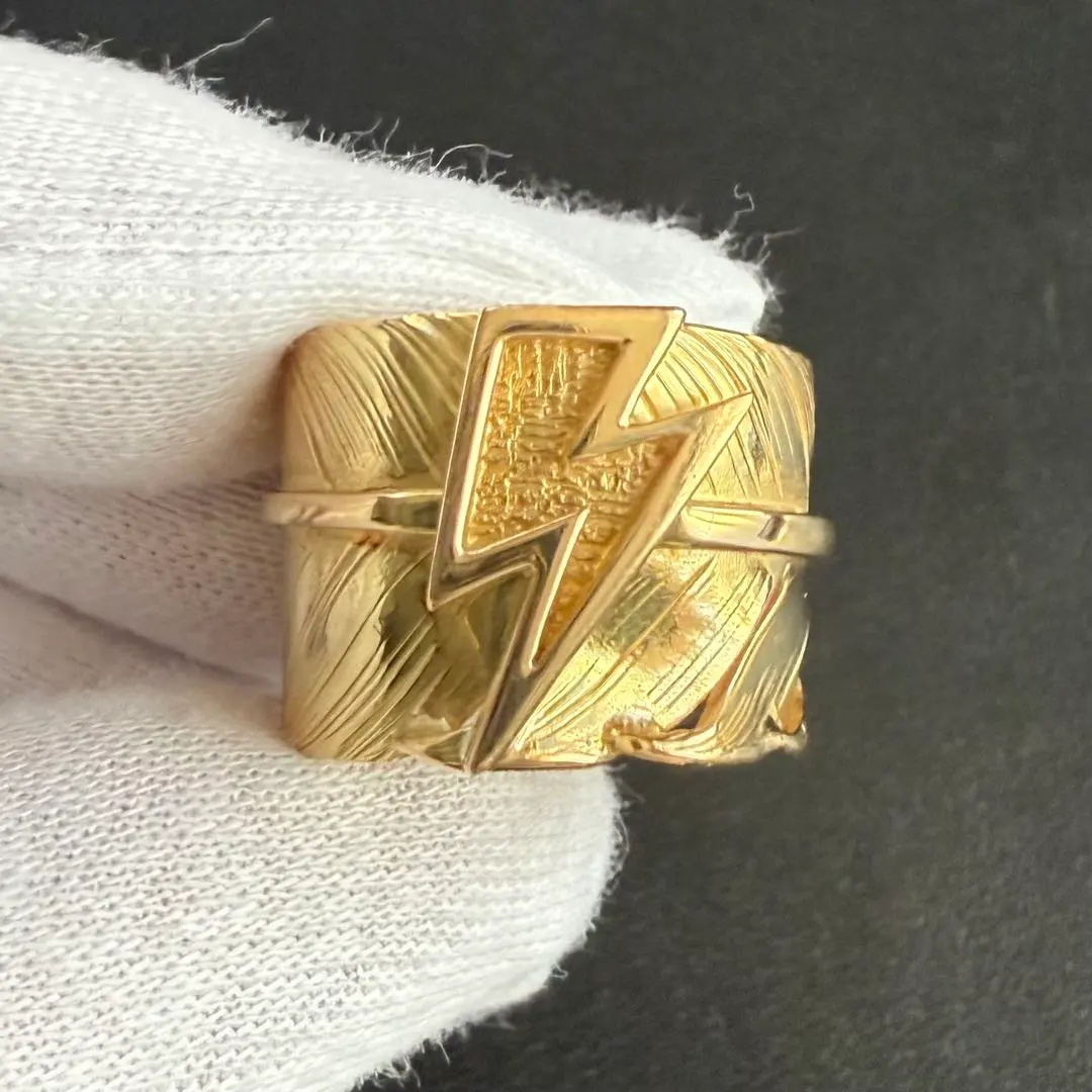 2026年最新】鷲見太郎 フェザーリングの人気アイテム - メルカリ