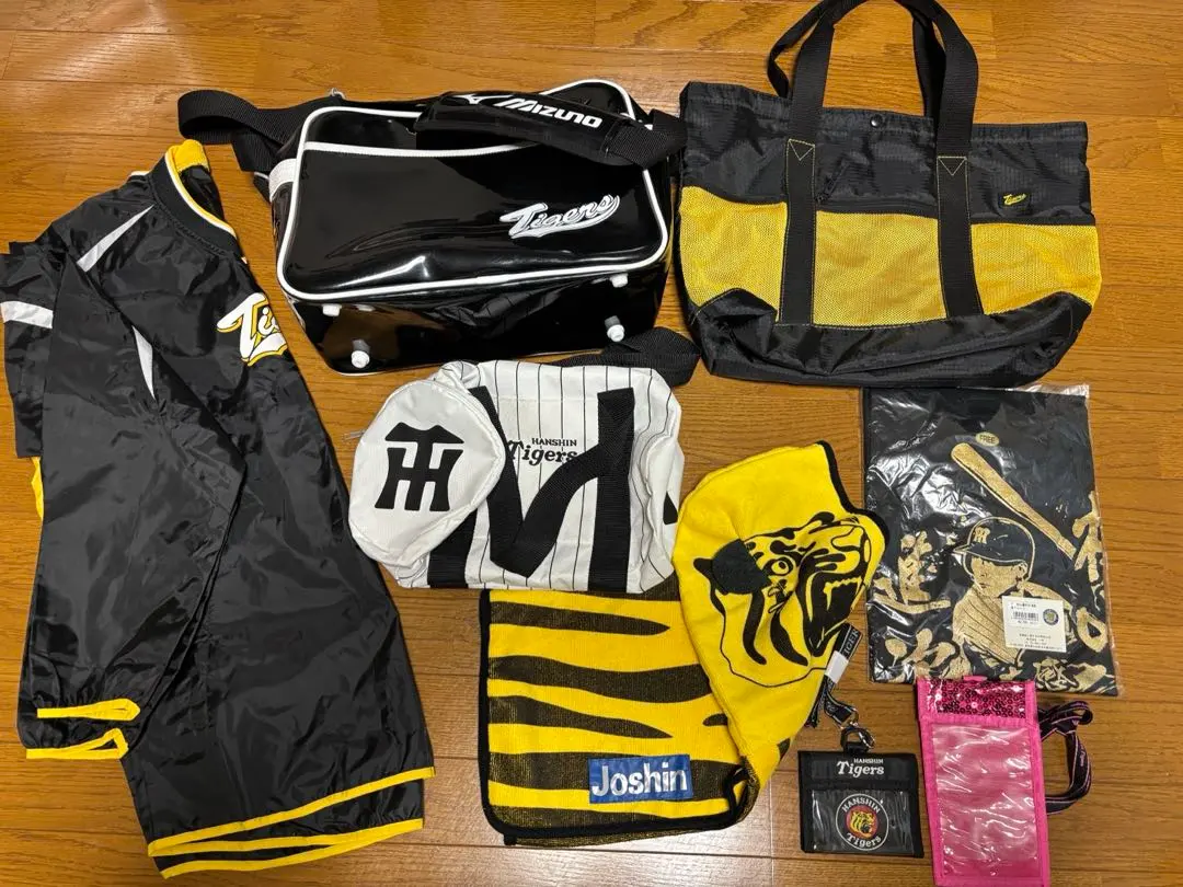 2026年最新】阪神タイガース エナメルバッグの人気アイテム - メルカリ