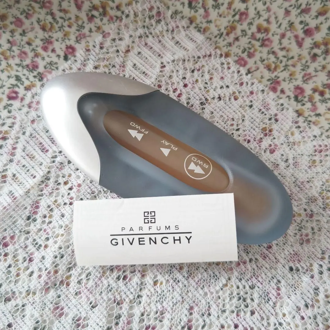 2026年最新】オブリーク ジバンシーの人気アイテム - メルカリ