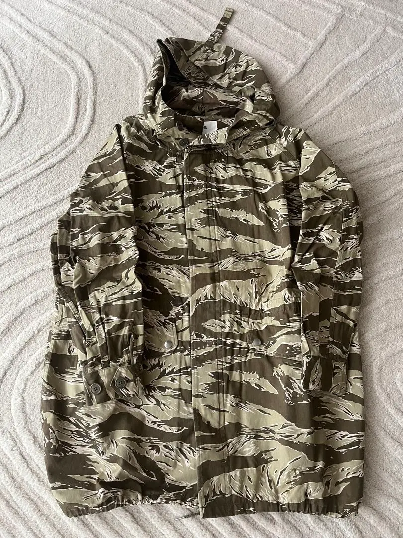 2026年最新】CELINE モッズコートの人気アイテム - メルカリ