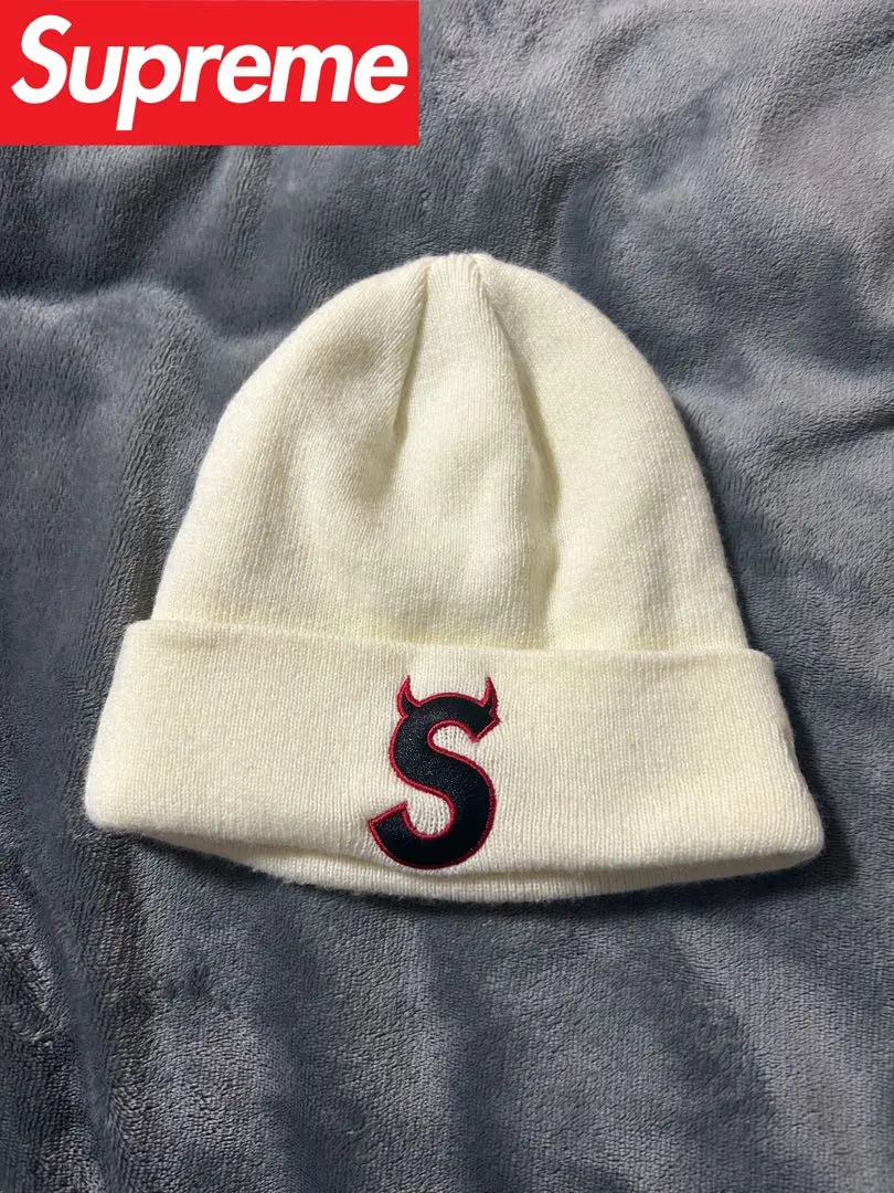 2026年最新】supreme ツノ ビーニーの人気アイテム - メルカリ