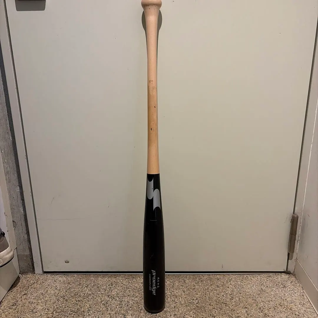 2026年最新】岡本和真 バットの人気アイテム - メルカリ