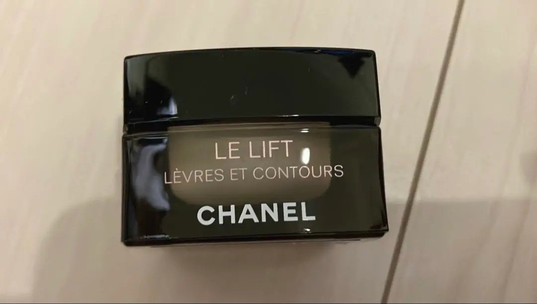 2026年最新】シャネルコスメ空容器の人気アイテム - メルカリ