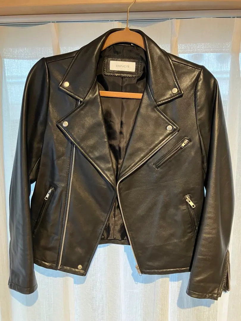 m84383444728_1.jpg?1761651067