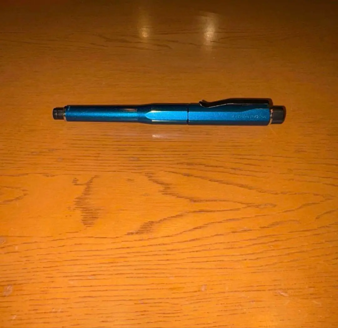 2026年最新】クルトガダイブカスケードブルーの人気アイテム - メルカリ