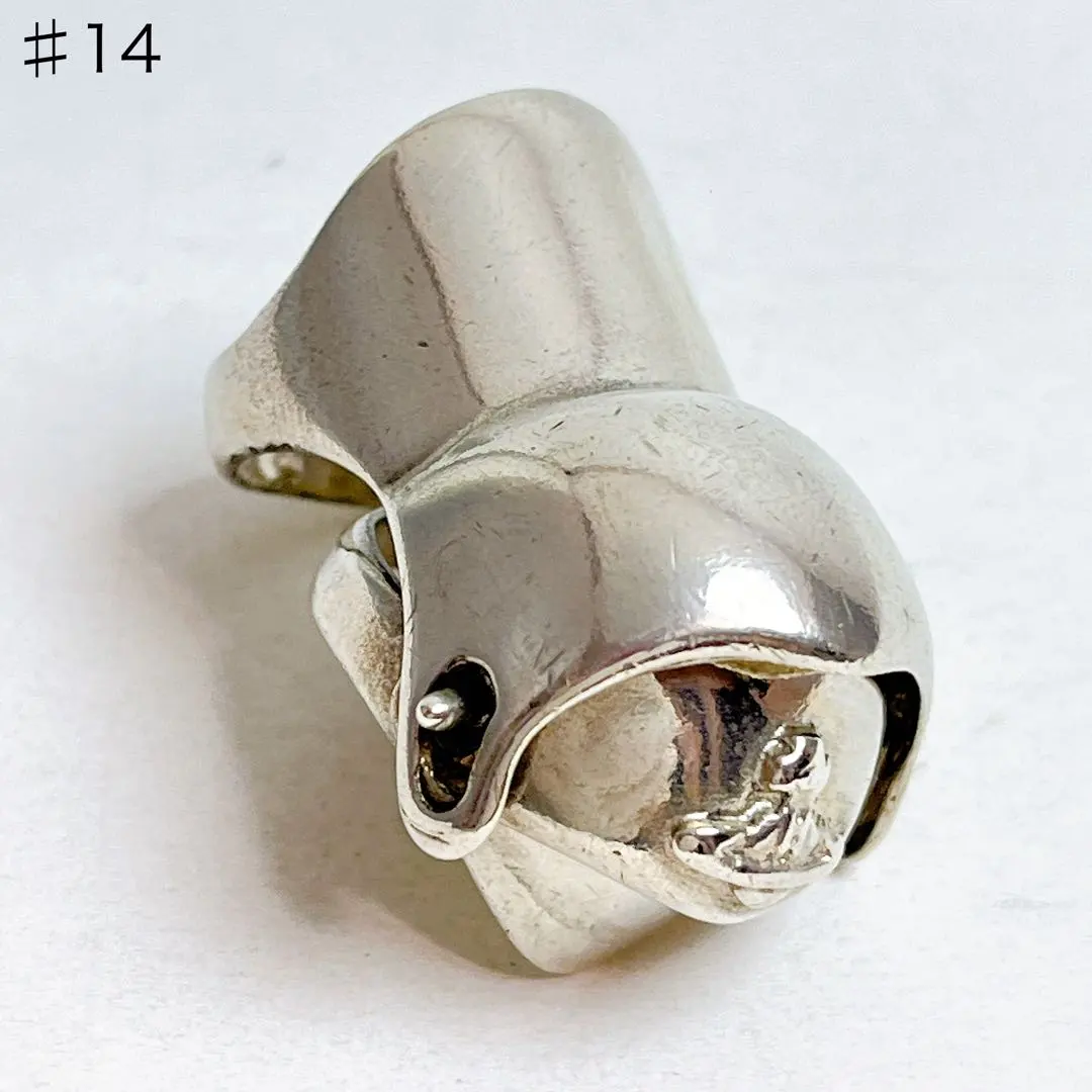 2026年最新】ナックルリング vivienne westwoodの人気アイテム - メルカリ