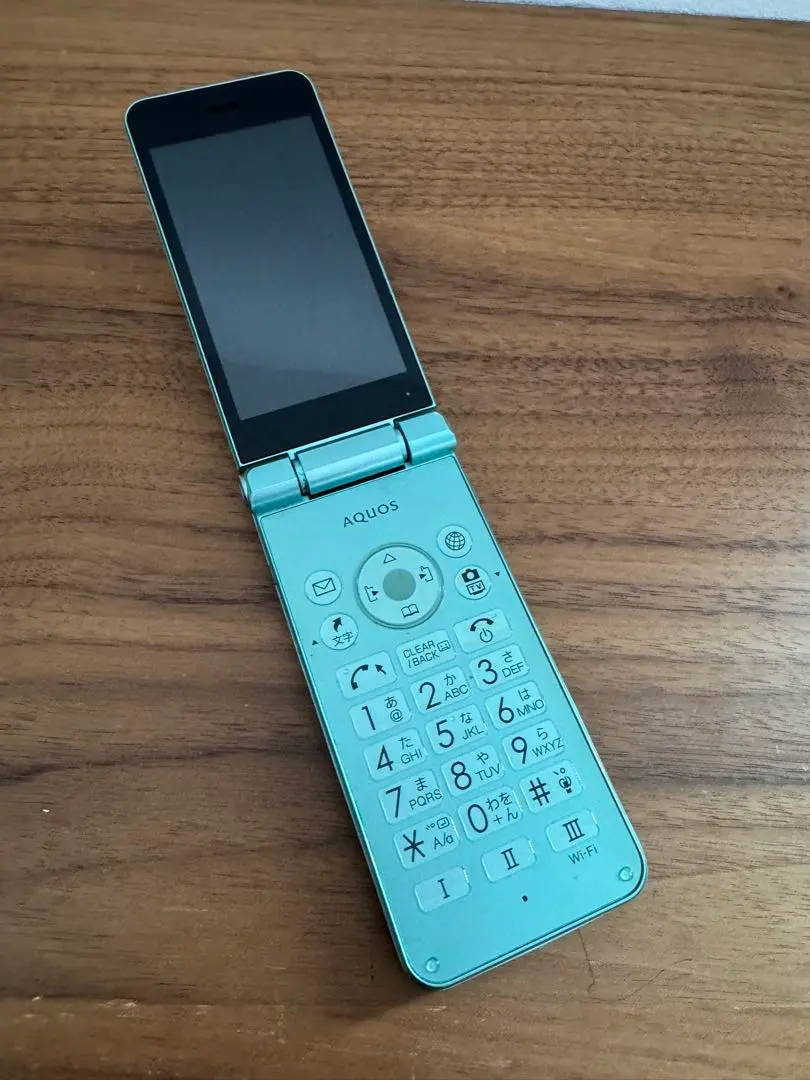 2026年最新】AQUOSケータイ 601shの人気アイテム - メルカリ