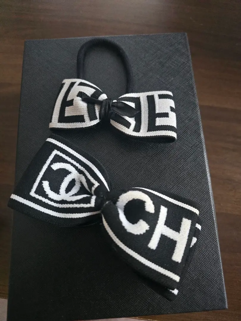 2026年最新】fendi バレッタ リボンの人気アイテム - メルカリ