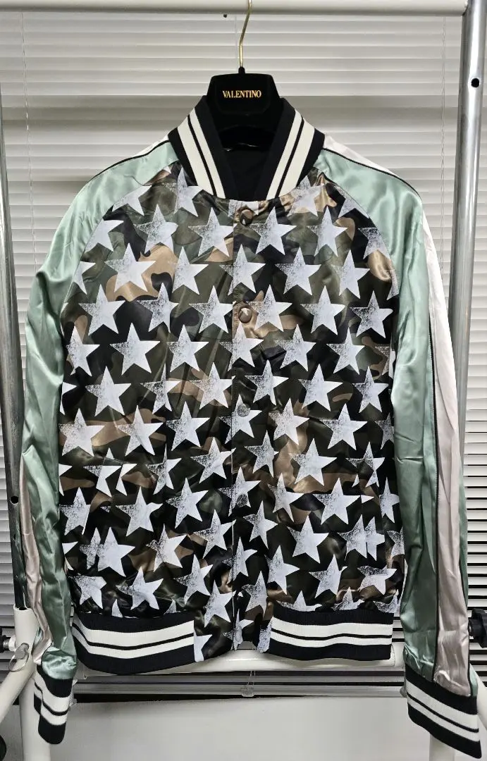 2026年最新】VALENTINO スタジャンの人気アイテム - メルカリ