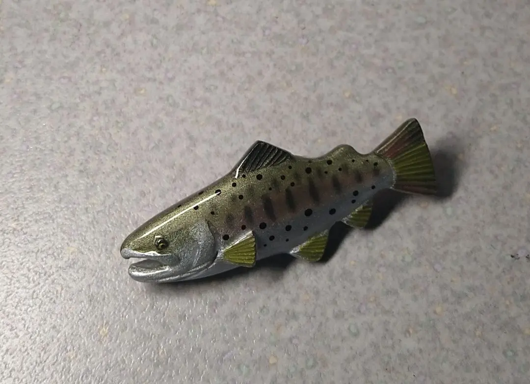 2026年最新】ヤマメブローチの人気アイテム - メルカリ