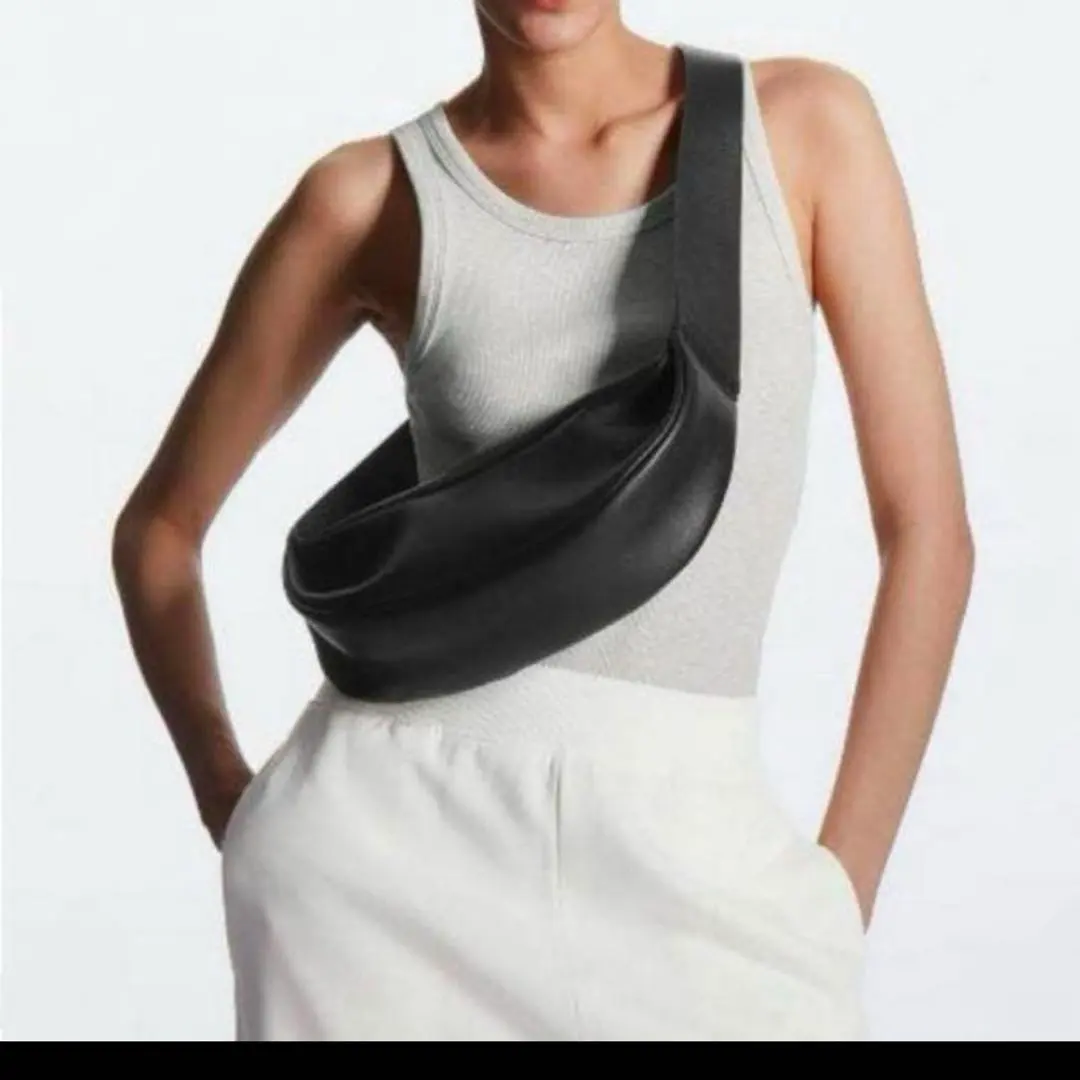 2026年最新】cos バッグ プリーツの人気アイテム - メルカリ