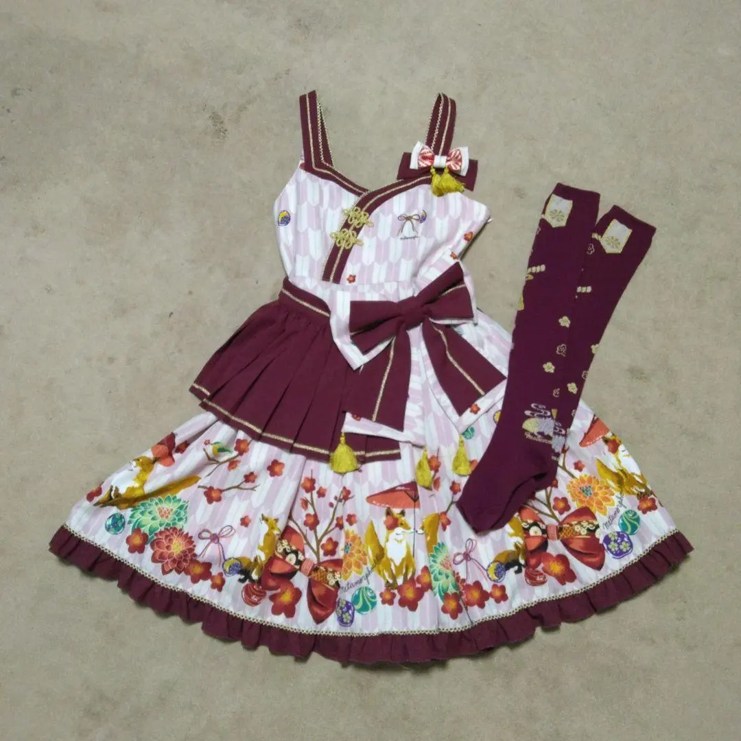 d*7様 Metamorphose 刺繍入りハート胸当て付きジャンパースカート MA