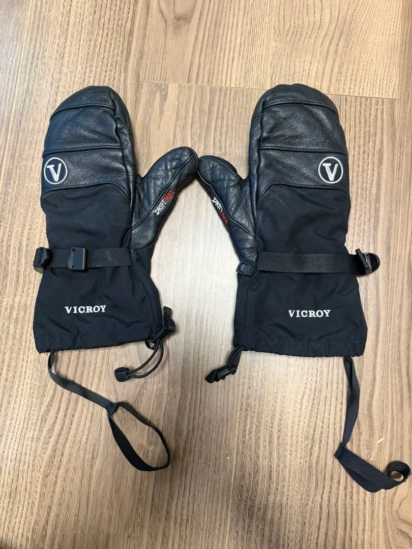 2026年最新】VICROY グローブの人気アイテム - メルカリ