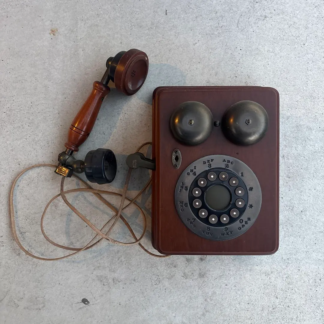 2026年最新】レトロ 壁掛け電話機の人気アイテム - メルカリ
