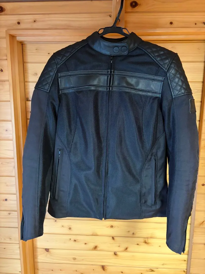 2026年最新】Triumph ジャケットの人気アイテム - メルカリ