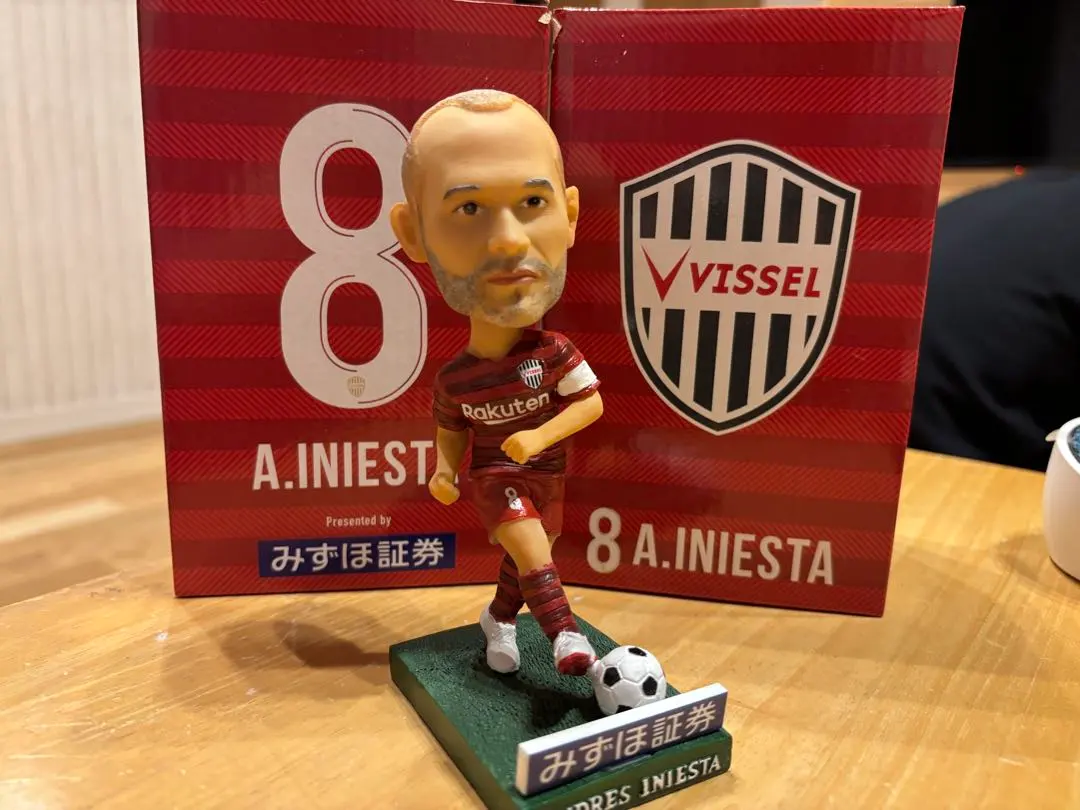 2026年最新】イニエスタ ボブルヘッドの人気アイテム - メルカリ