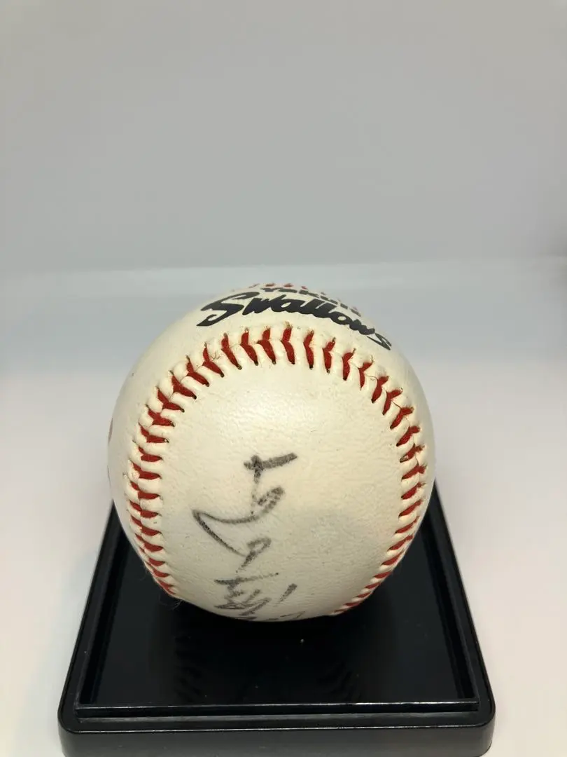 2001年セリーグチャンピオン 27古田敦也選手直筆サイン入りボール bbm