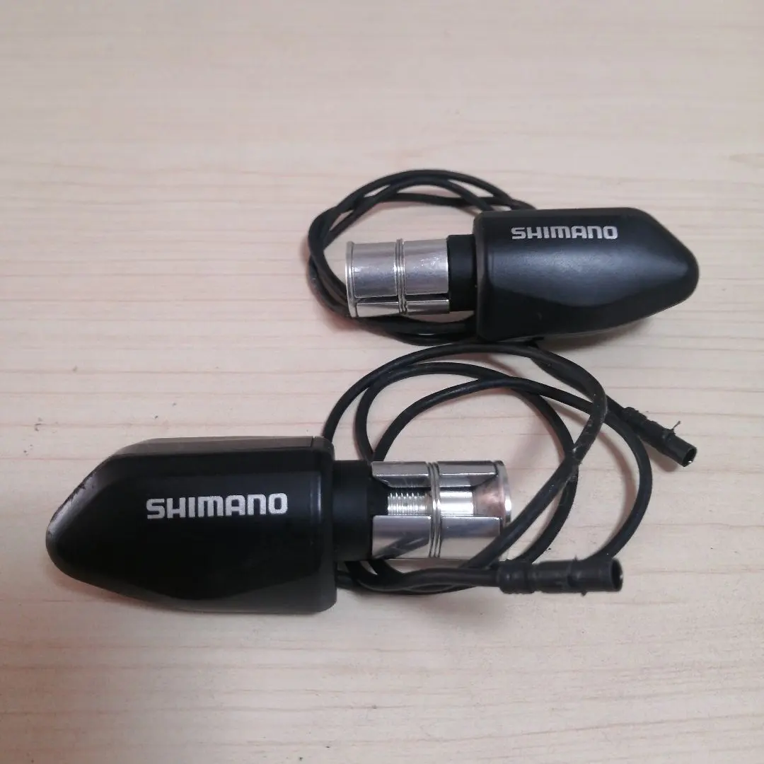 るんっ♪様用】SHIMANOSW-R671 DI2 シフトスイッチ 左右セット