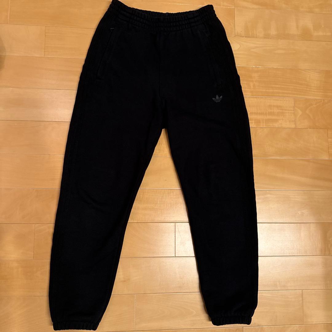 adidas オールブラック　スウェットセット