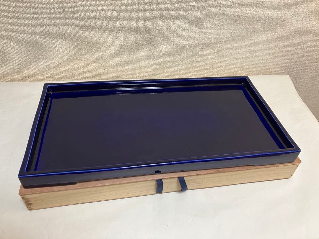 瑠璃切立長方水盤　木箱付き