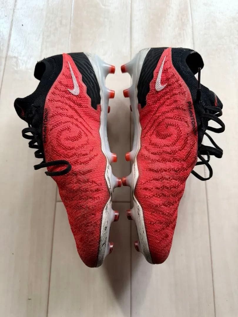 Nike Phantom AGサッカーシューズ レッド/ブラック